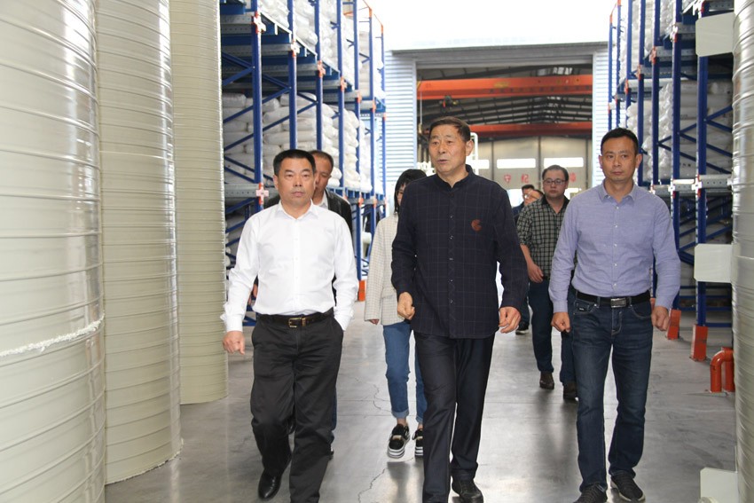 杭州新安江工業(yè)泵-市常務副市長俞偉等市領(lǐng)導一行來公司走訪調(diào)研 (4)